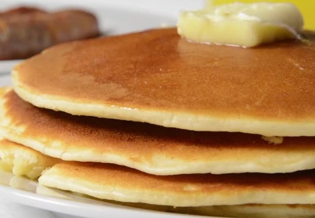 Keto Almond Flour Pancakes